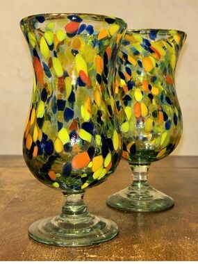 Set of 2 Mexican Hand Blown Confetti Hurricane Drinking Glasses BEAUTIFUL